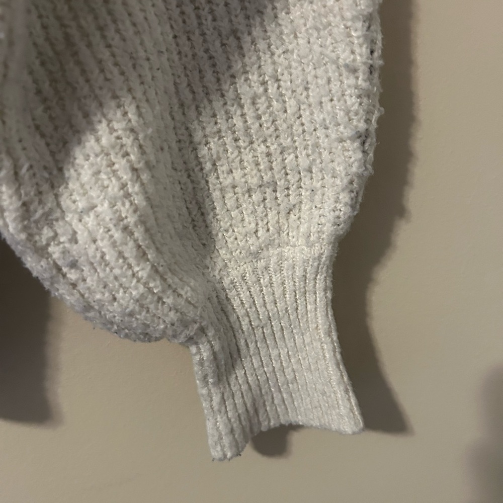 Sweater - Picture 2 of 5